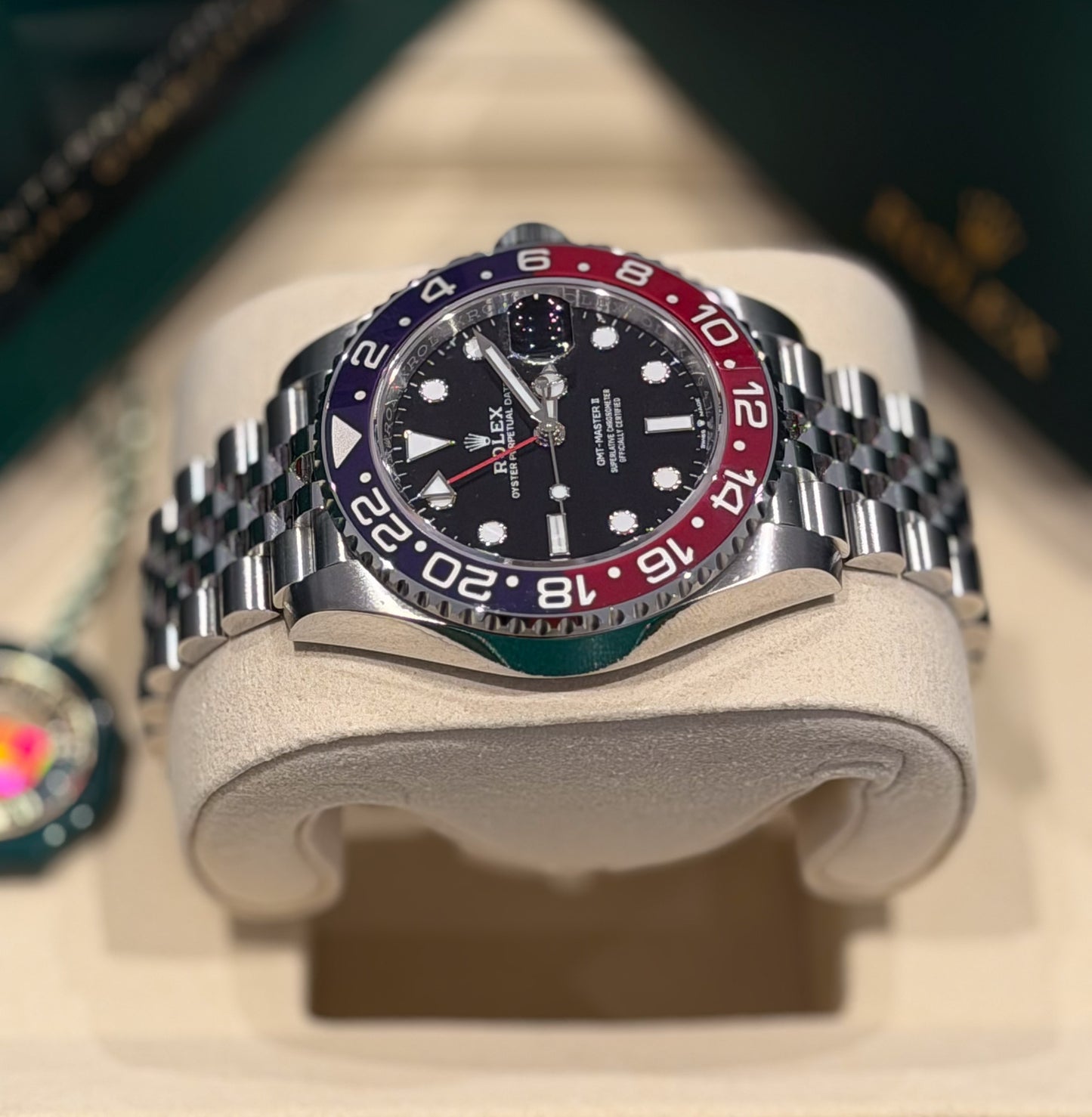 Rolex GMT-MASTER II PEPSI