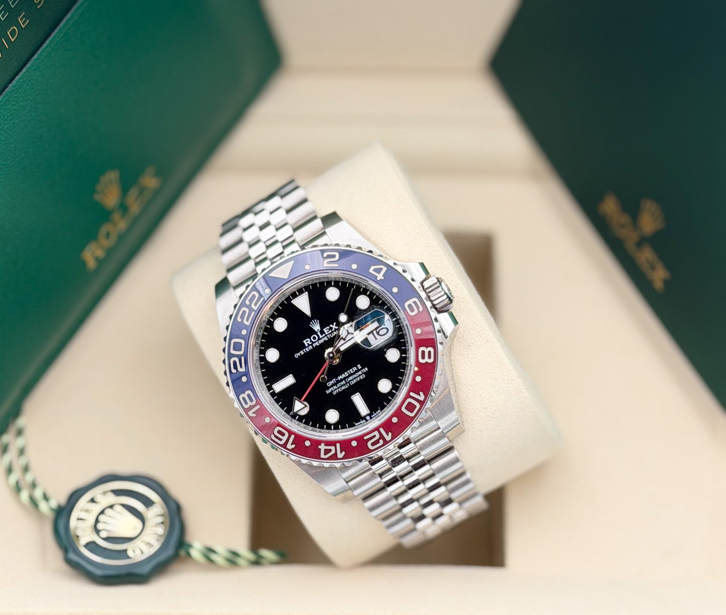 Rolex GMT-MASTER II PEPSI Ref. 126710BLRO