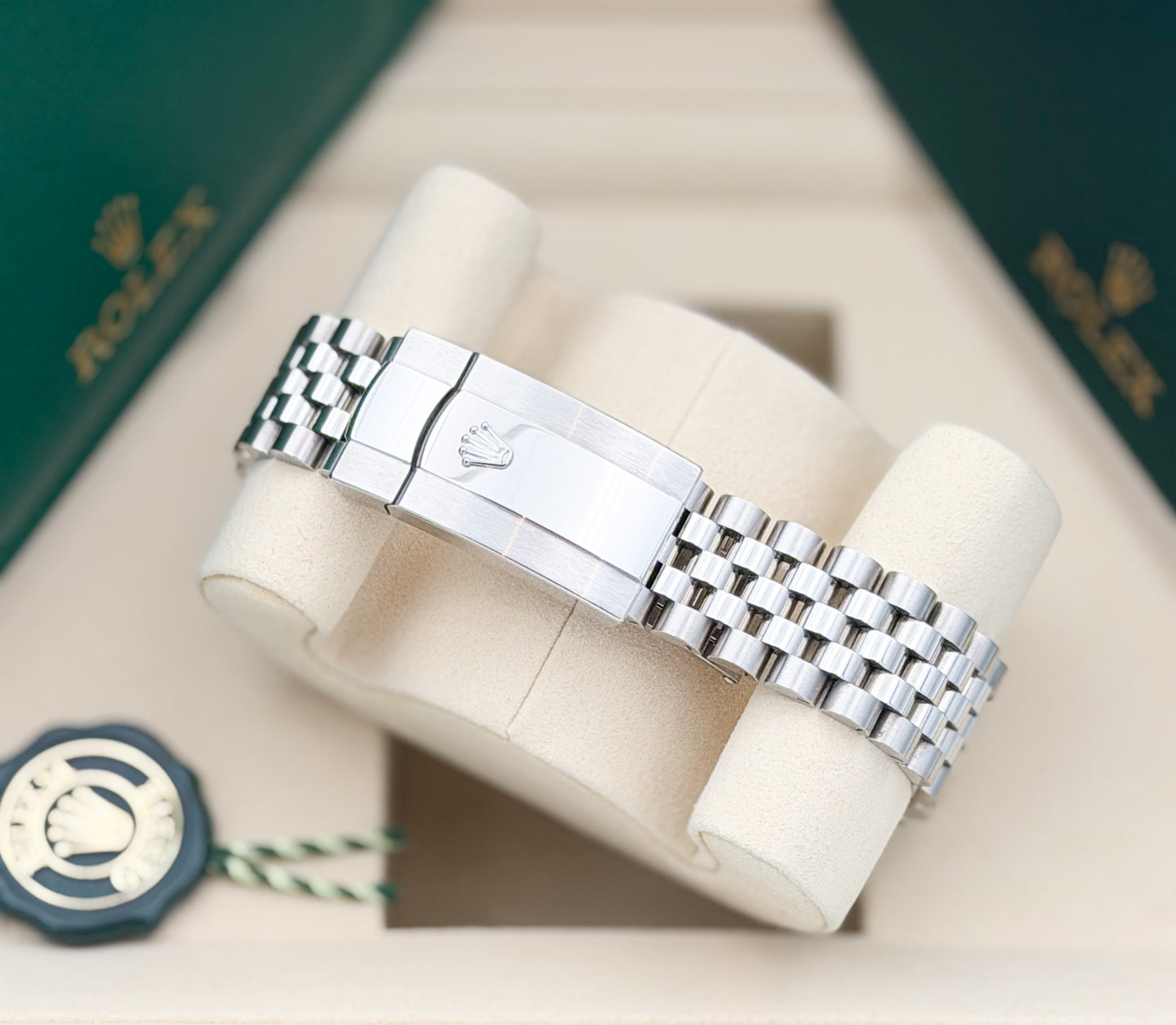 Rolex Datejust 41mm Mint Green Dial Ref. 126334