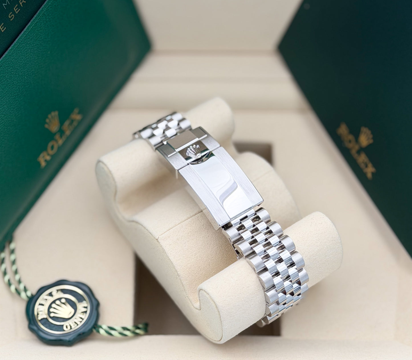 Rolex GMT-Master II Bruce Wayne Ref. 126710GRNR